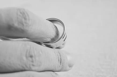 Nulidad Matrimonial Eclesiástica: Causas Psicológicas